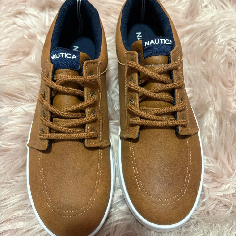 Nautica Boy’s Brown Casual Sneakers - Picture 2 of 4